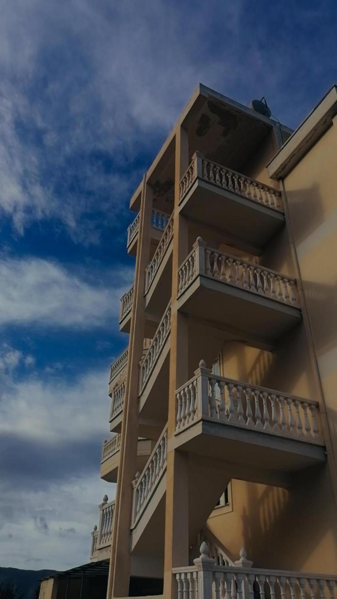 360° View Apartments Vlore Ngoại thất bức ảnh